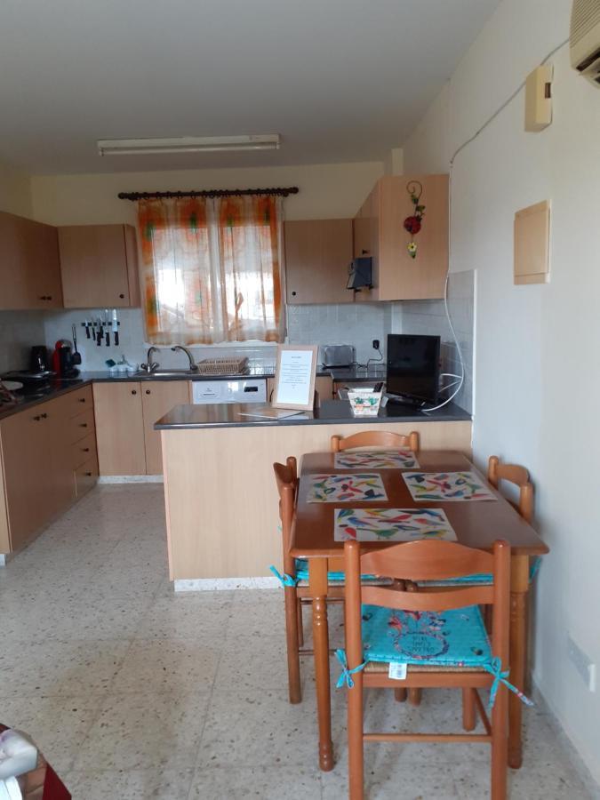 Georgees Latchi Apartment Polis Exterior photo