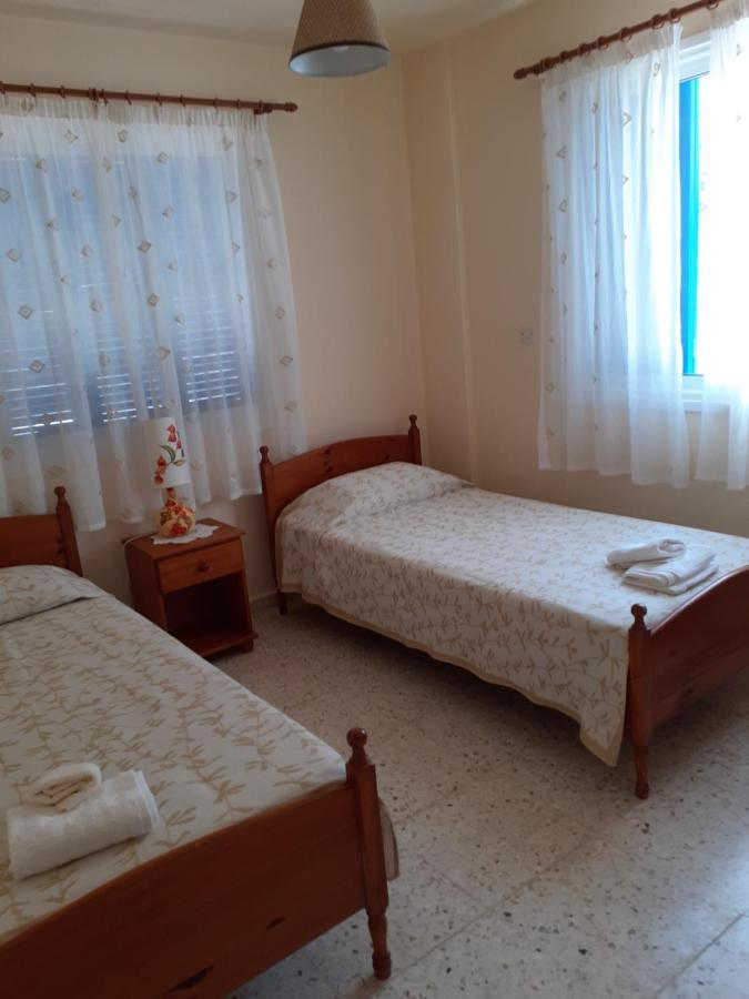 Georgees Latchi Apartment Polis Exterior photo